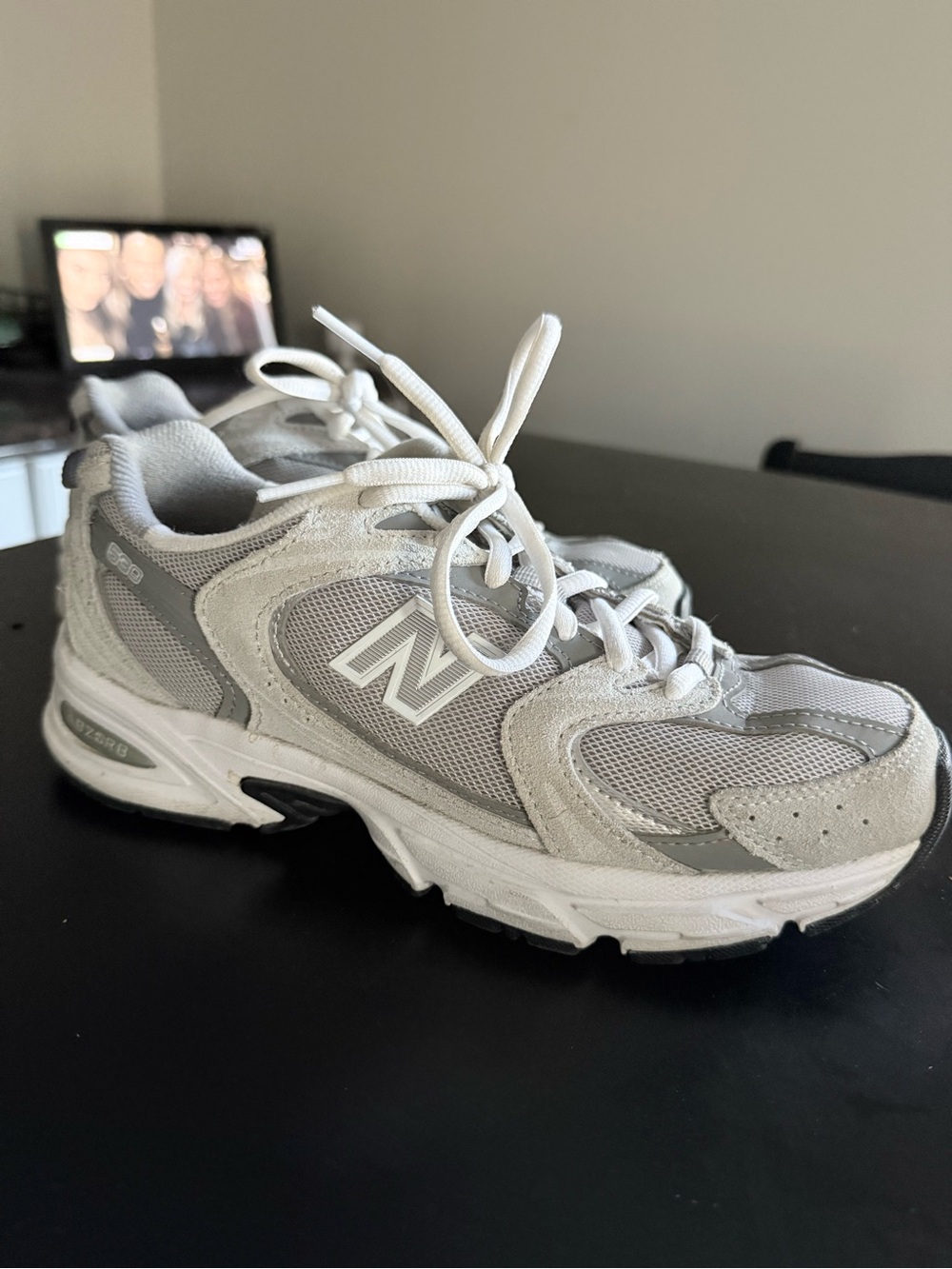 New Balance 530 Women's Gray & White Athletic Running Sneakers